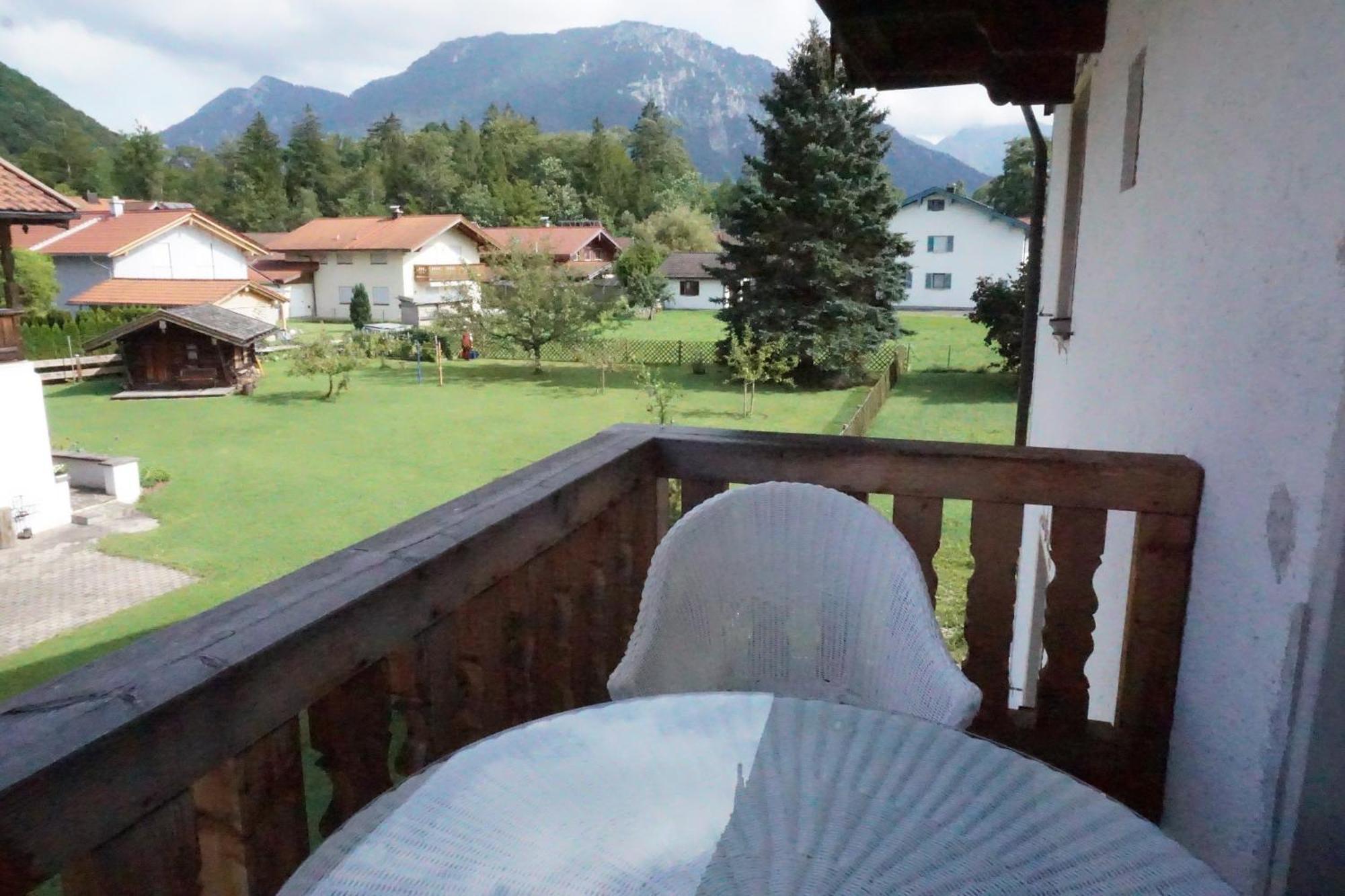 Апартаменты Haus Alpenblick Inkl. Chiemgaukarte Рупольдинг Экстерьер фото